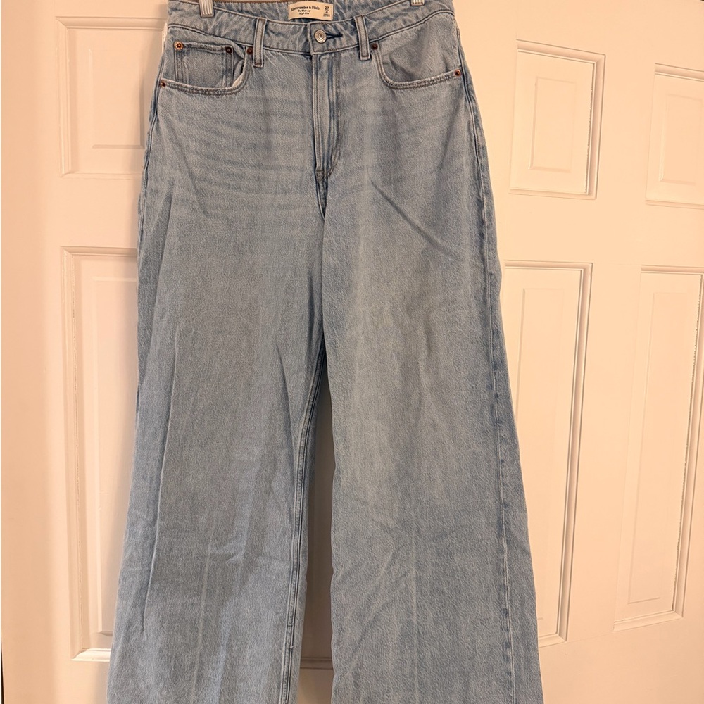Abercrombie & Fitch Women’s Jean